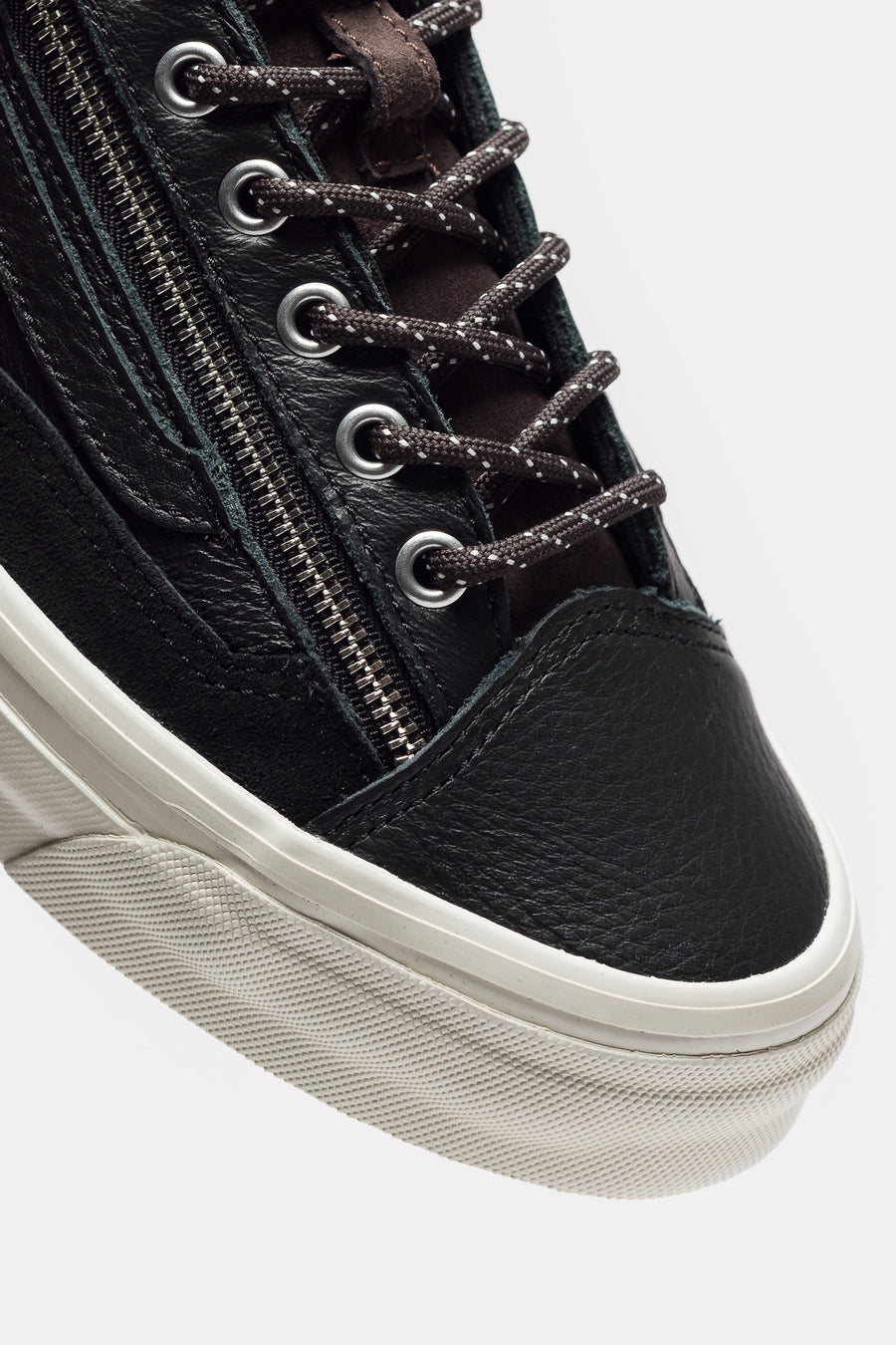 Vans LX Old Skool 36 Zip Sneaker in Aspen Black - Notre