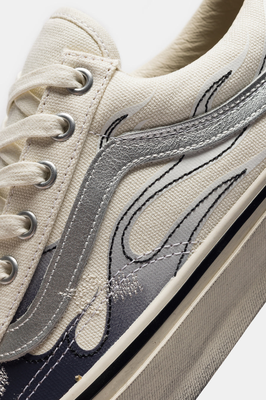 Vans LX Old Skool 36 Sneaker in Archive Flame Marshmallow - Notre
