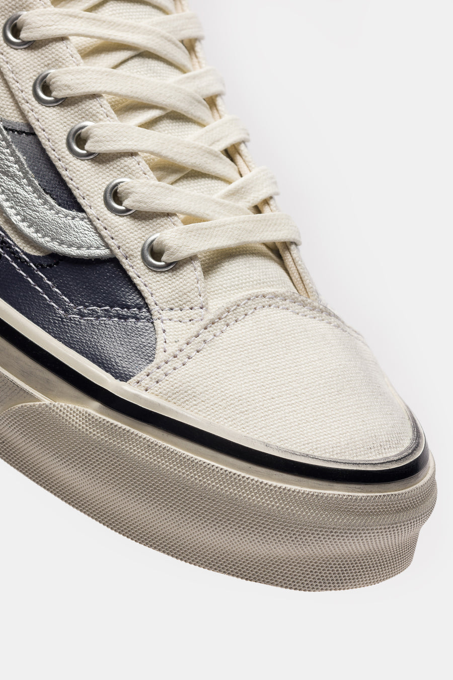 Vans LX Old Skool 36 Sneaker in Archive Flame Marshmallow - Notre