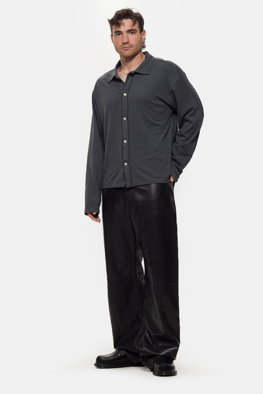 mfpen Raise Shirt in Dark Lead - Notre